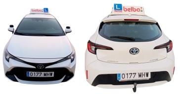 Coche automático de Autoescuela Belba