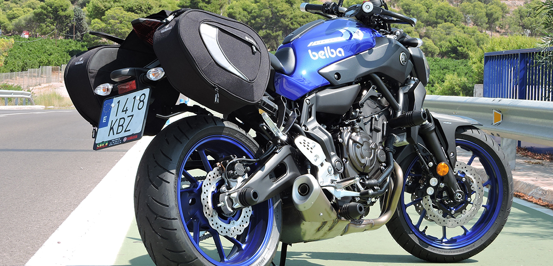 Moto de autoescuela Belba para sacar el permiso A2 en Castellón