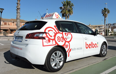 Vehículo para sacarse el carnet de coche en Castellón en la autoescuela Belba